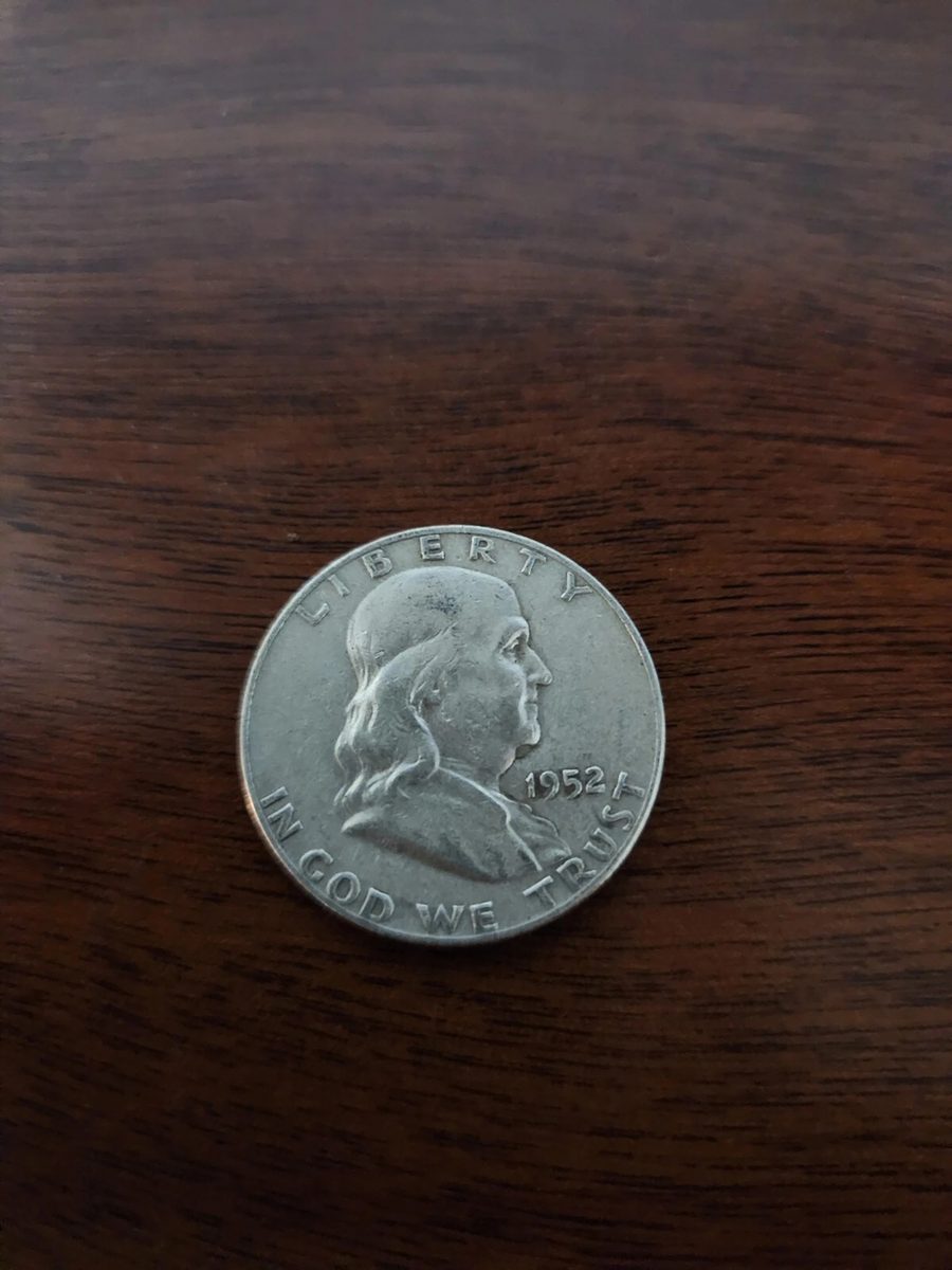 1952 D Ben Franklin Half Dollar